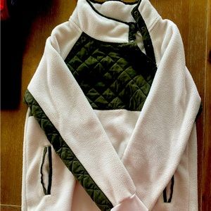 Abercrombie size medium Asymmetrical Fleece